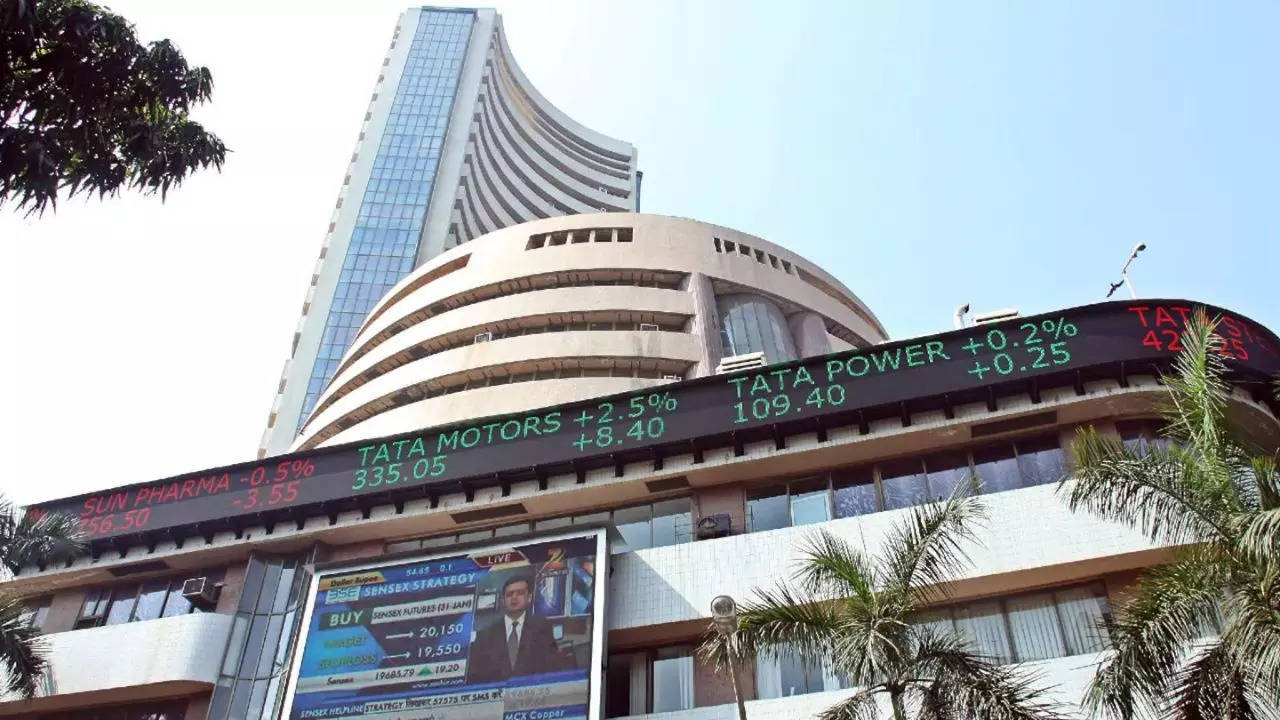Stock Market Holiday List 2024: Are NSE, BSE Open on May 1, Wednesday? Check MCX Holiday List