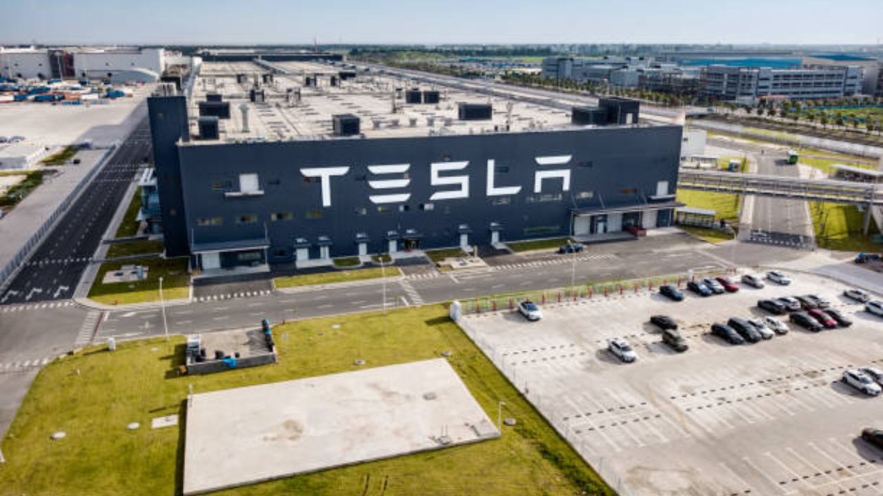 Tesla Clears Regulatory Hurdles For Full Self-Driving In China – Details
